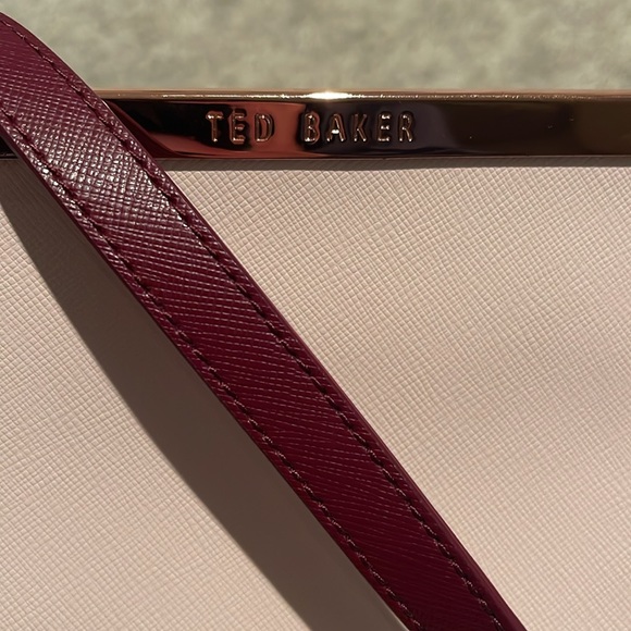 Ted Baker Cross Hatch Shopper - Picture 9 of 14